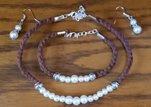 Glass Pearls & Brown Leather Set. Choker, Bracelet & Earrings. Fully adjustable with Lobster Claw Clasps.